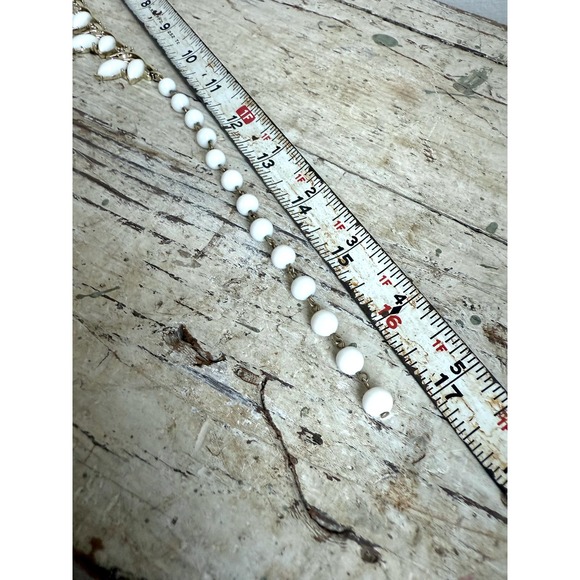 1950s Opaque White Marquise-Cut‎ Necklace & Clip-On Earrings Bridal Wedding Set - Picture 8 of 9